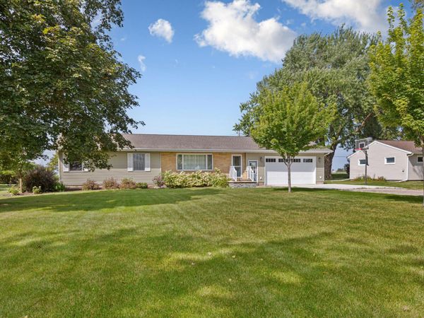 34421 Old Highway 13, Waseca, MN 56093