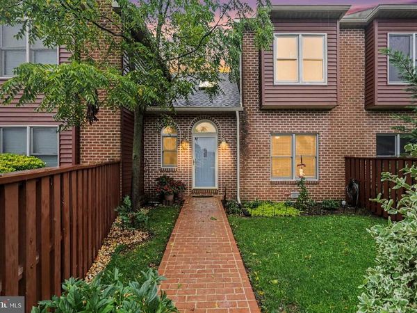 530 PEPPERCORN SQUARE, ENOLA, PA 17025