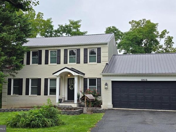 10616 CARTER WAY , HAGERSTOWN, MD 21742