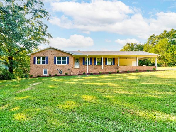 113 Idlewood Court , Kings Mountain, NC 28086