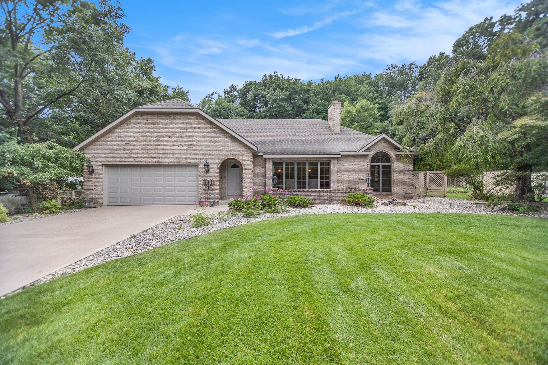 432 N Division Avenue, Holland, MI 49424 Main Photo