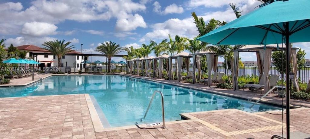 3328 W 114th Ter , Unit 3328, Hialeah, FL 33018 Photo