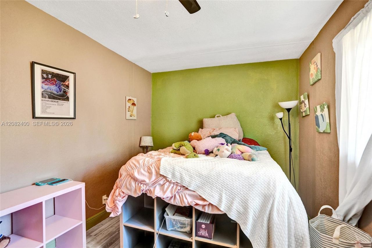 1124 NW 16th St , Fort Lauderdale, FL 33311 Photo