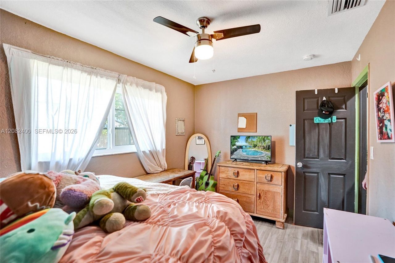 1124 NW 16th St , Fort Lauderdale, FL 33311 Photo