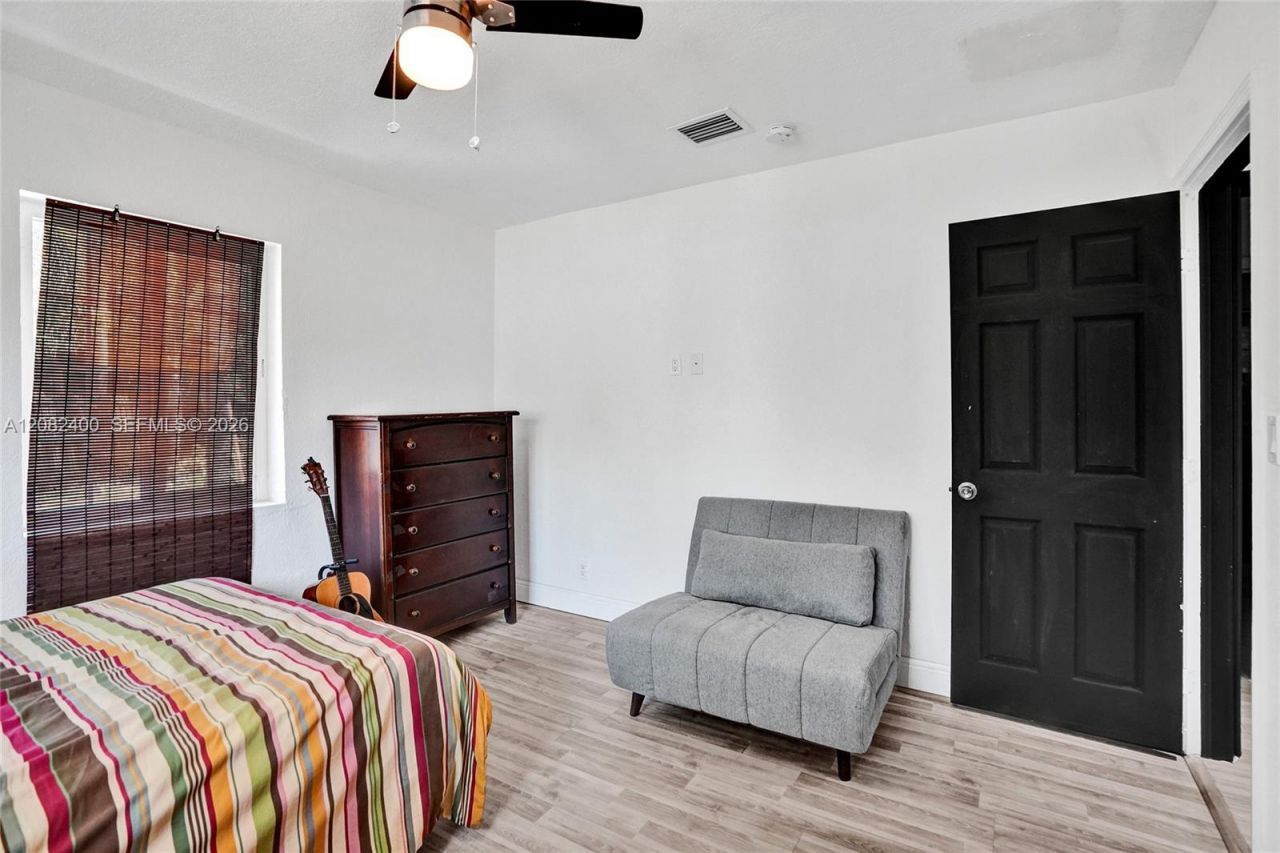1124 NW 16th St , Fort Lauderdale, FL 33311 Photo