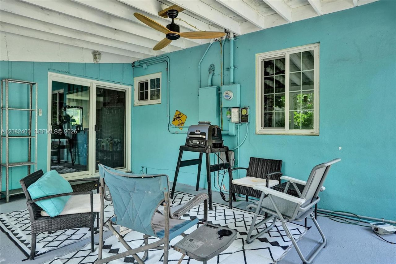 1124 NW 16th St , Fort Lauderdale, FL 33311 Photo