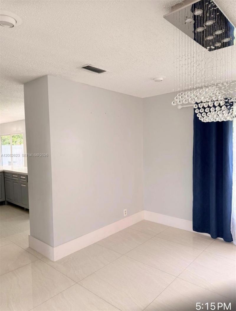 10151 SW 9th Ln, Unit 10151, Pembroke Pines, FL 33025 Photo