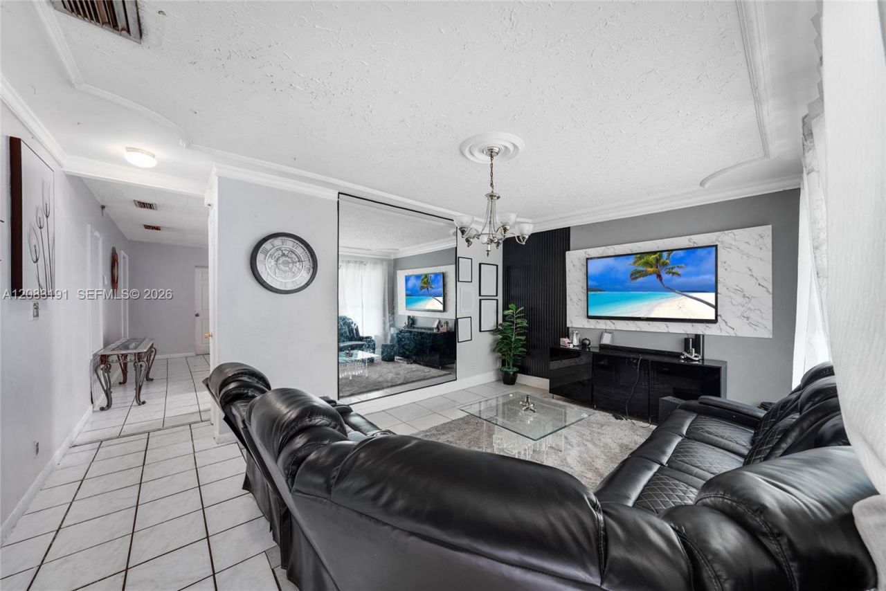 11041 NW 39th St , Coral Springs, FL 33065 Photo