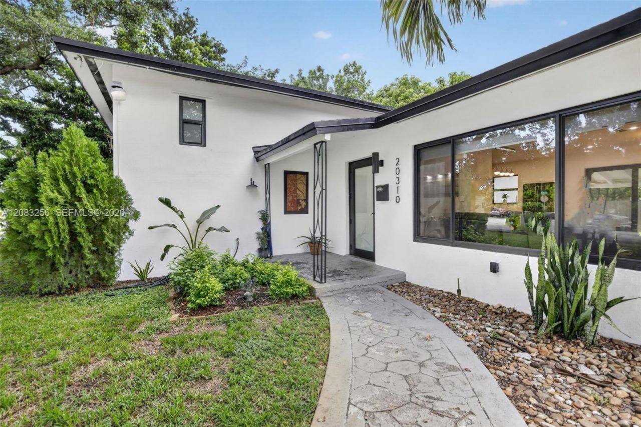 20310 NE 14th Ave , Miami, FL 33179 Photo
