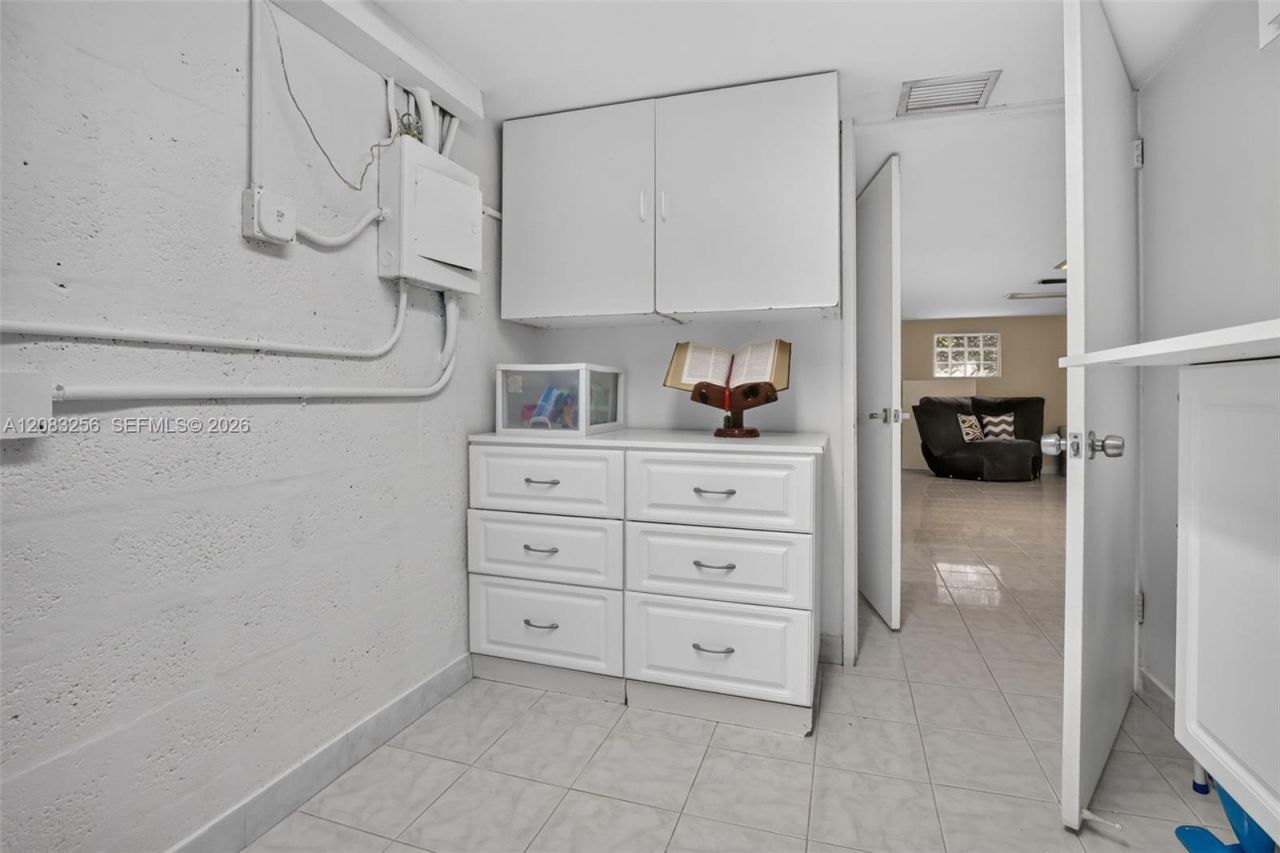 20310 NE 14th Ave , Miami, FL 33179 Photo