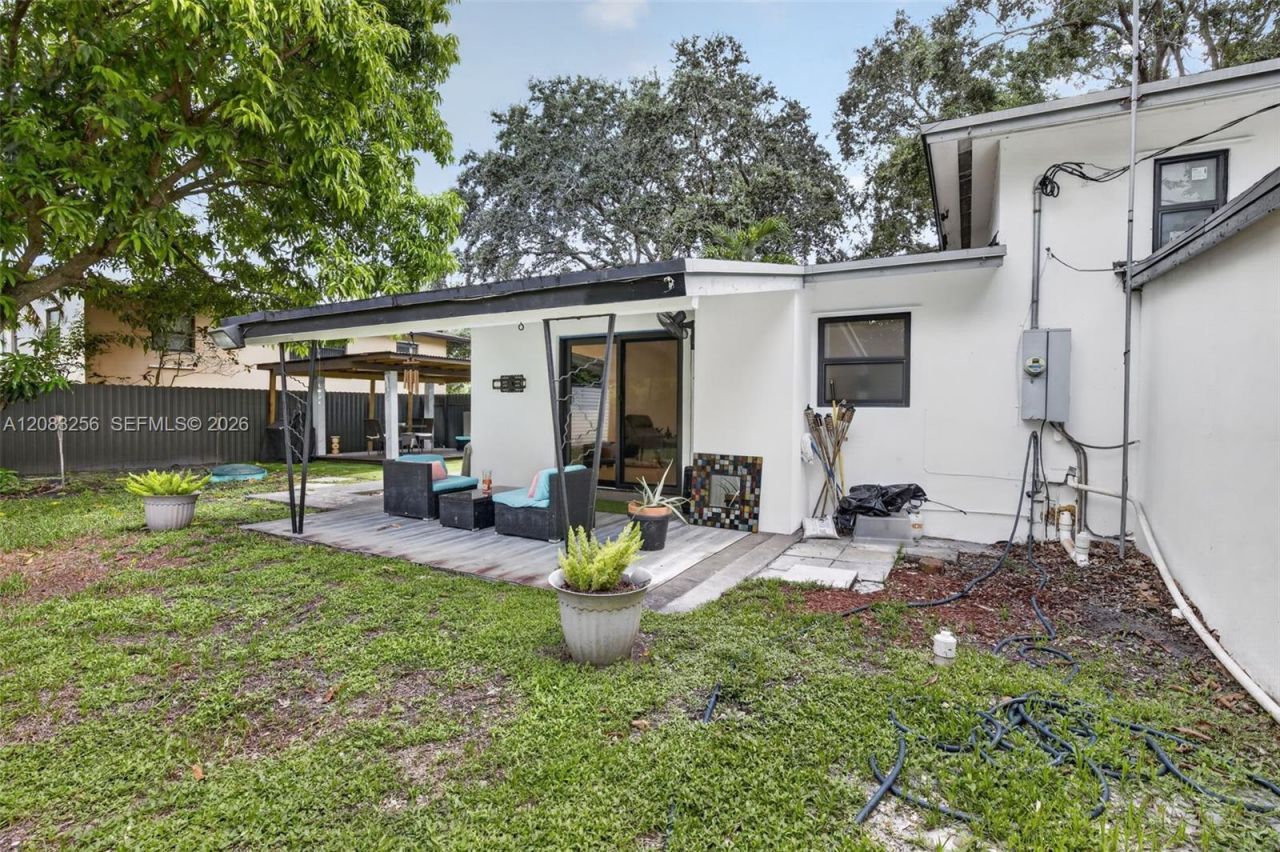 20310 NE 14th Ave , Miami, FL 33179 Photo