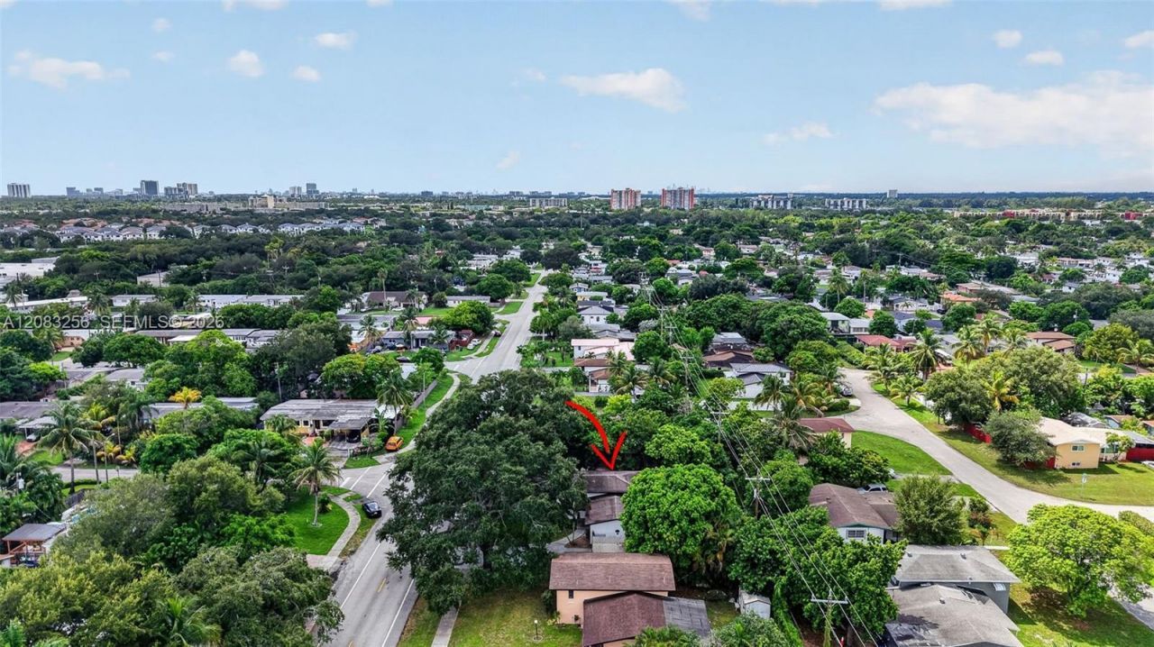 20310 NE 14th Ave , Miami, FL 33179 Photo