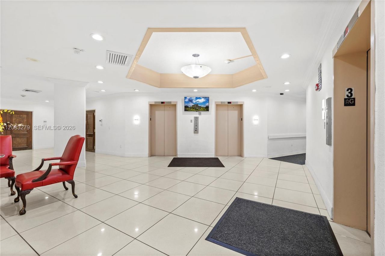 1200 NE Miami Gardens Dr , Unit 315W, Miami, FL 33179 Photo