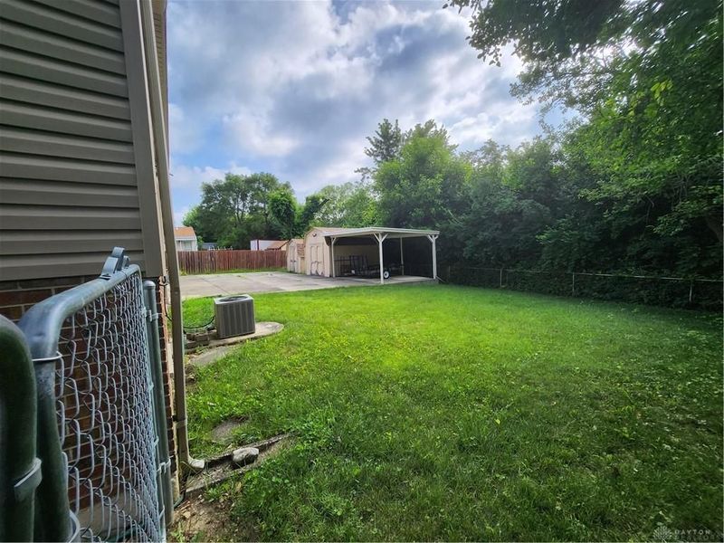 5512 Olive Tree Drive, Trotwood, OH 45426 Photo 27