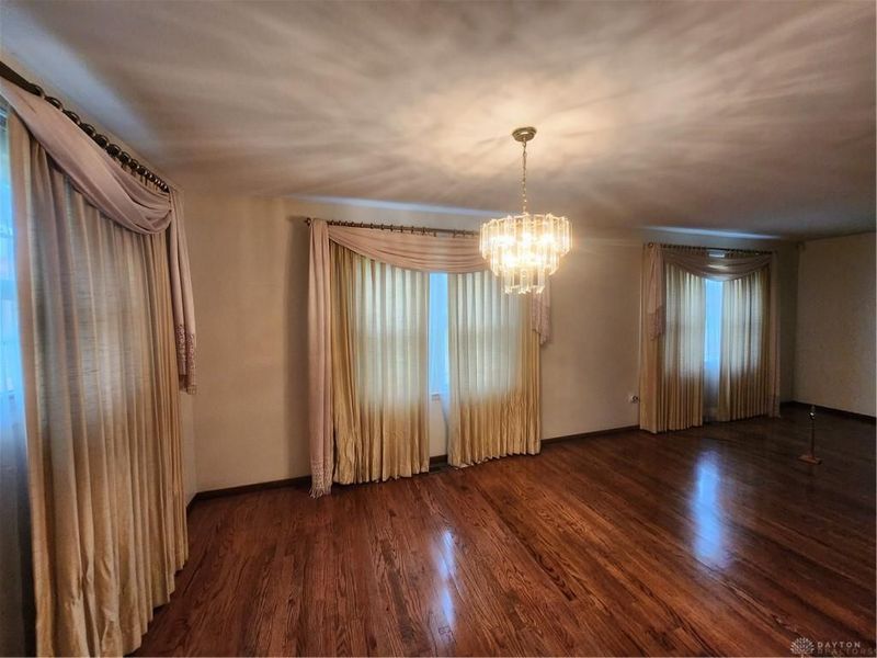 5512 Olive Tree Drive, Trotwood, OH 45426 Photo 4