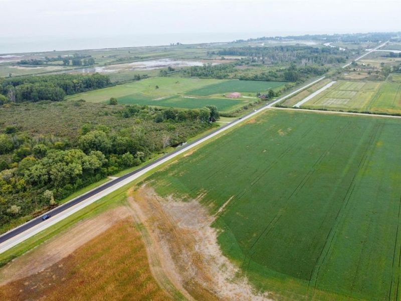5821 N Benton Carroll Road, Oak Harbor, OH 43449 Photo 10