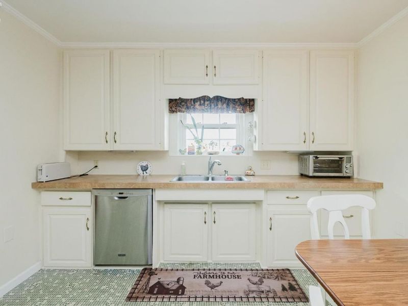 5821 N Benton Carroll Road, Oak Harbor, OH 43449 Photo 19