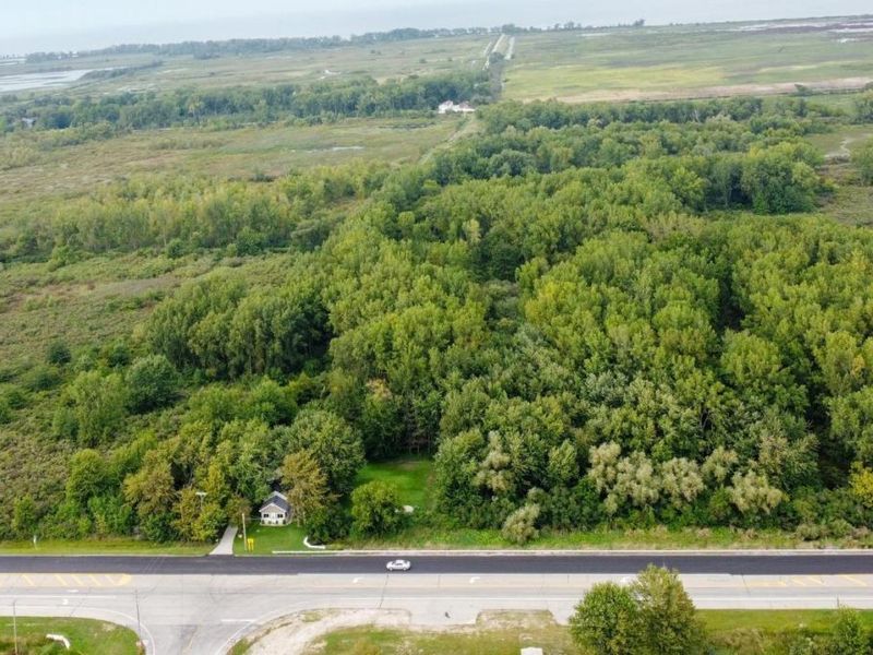 5821 N Benton Carroll Road, Oak Harbor, OH 43449 Photo 9