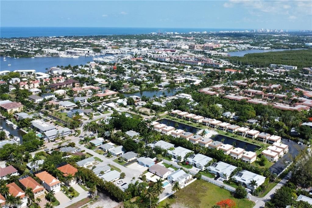 1155 Sandpiper St, Unit D1, Naples, FL 34102 Photo
