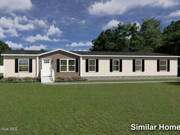 126 Gurganus Road , Maple Hill, NC 28454