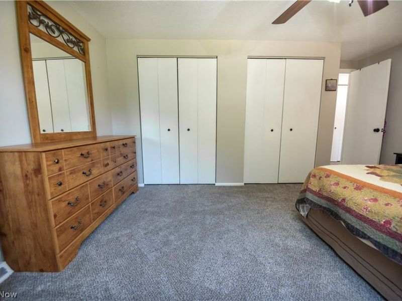 26674 Lake Of The Falls Boulevard, Olmsted Falls, OH 44138 Photo 25