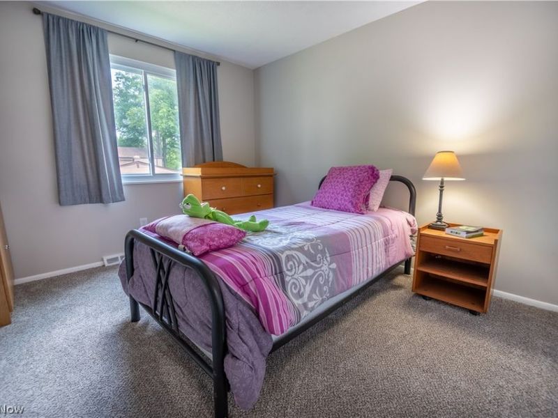 26674 Lake Of The Falls Boulevard, Olmsted Falls, OH 44138 Photo 26