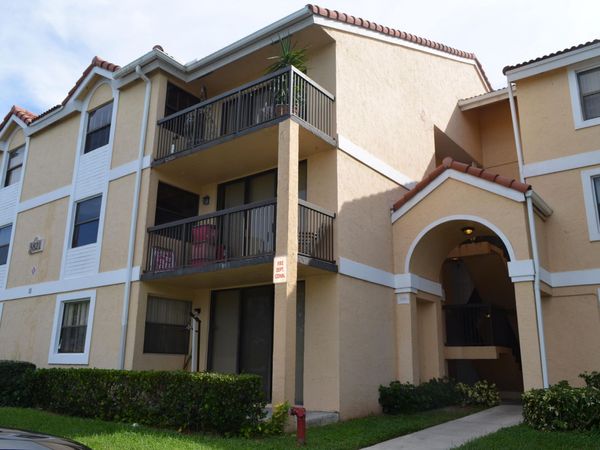 5821 RIVERSIDE Drive, Unit 105B2, Coral Springs, FL 33067