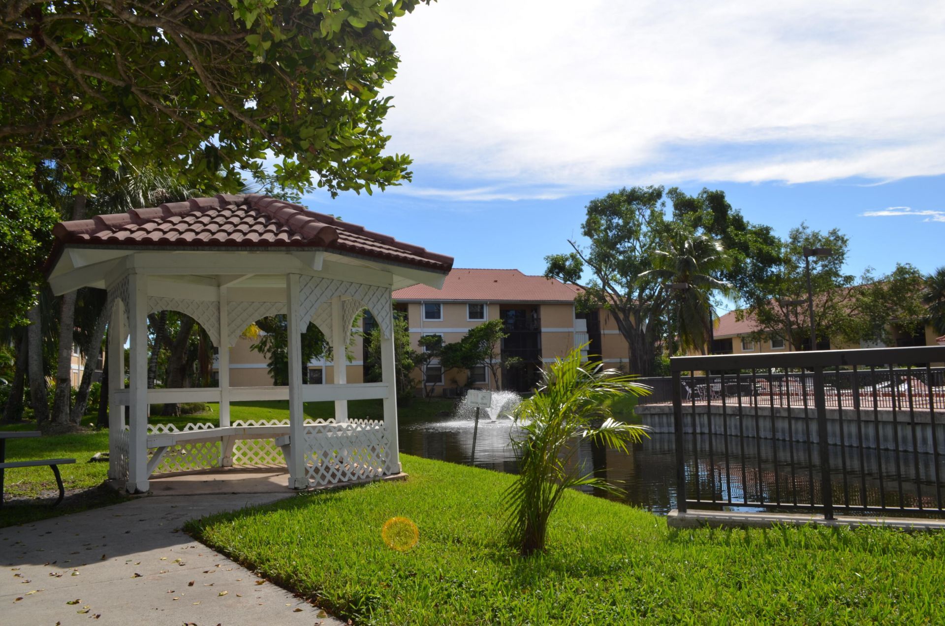 5821 Riverside Drive, Unit 105B2, Coral Springs, FL 33067 Photo