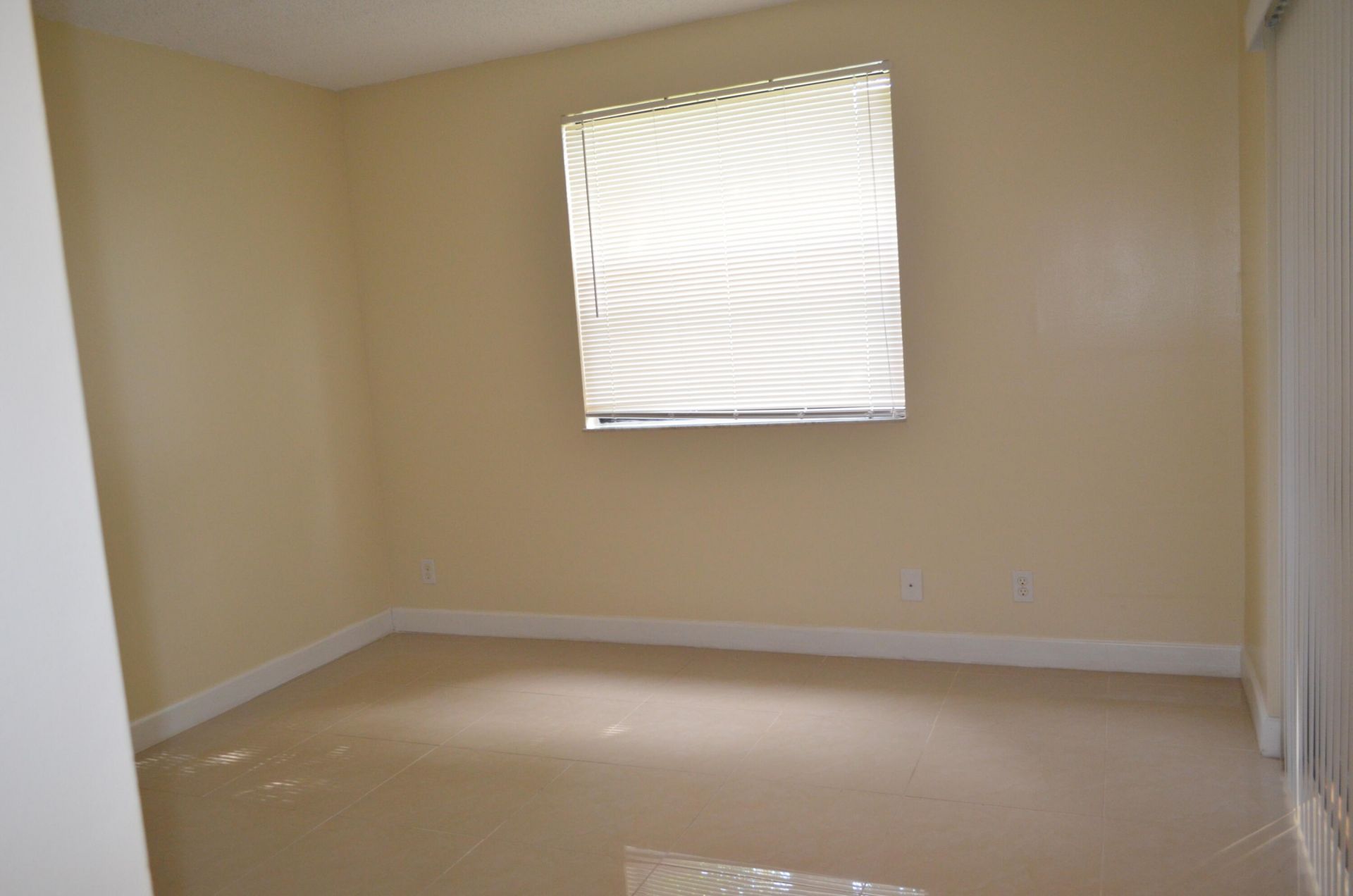 5821 Riverside Drive, Unit 105B2, Coral Springs, FL 33067 Photo