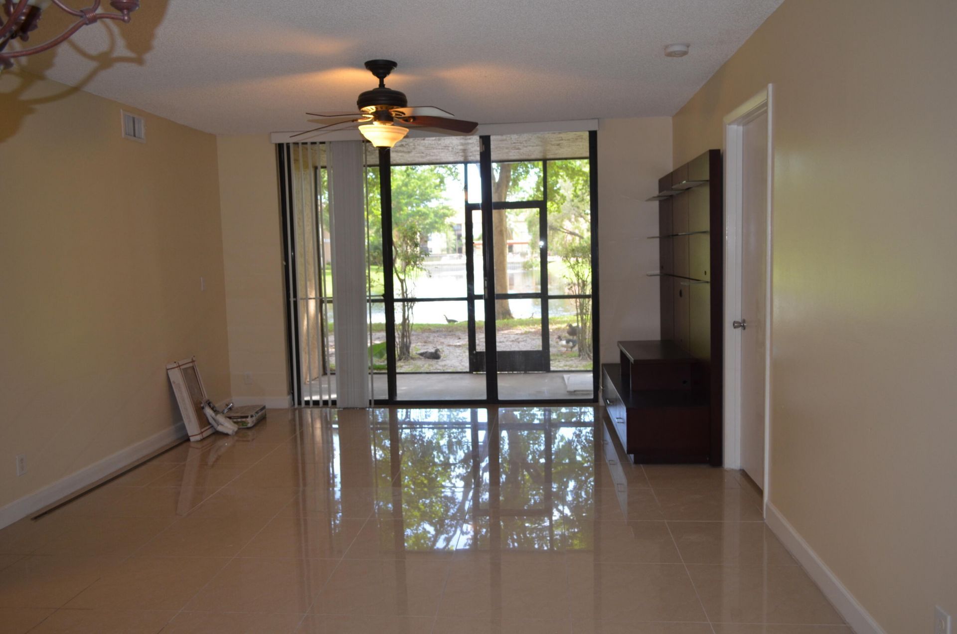 5821 Riverside Drive, Unit 105B2, Coral Springs, FL 33067 Photo