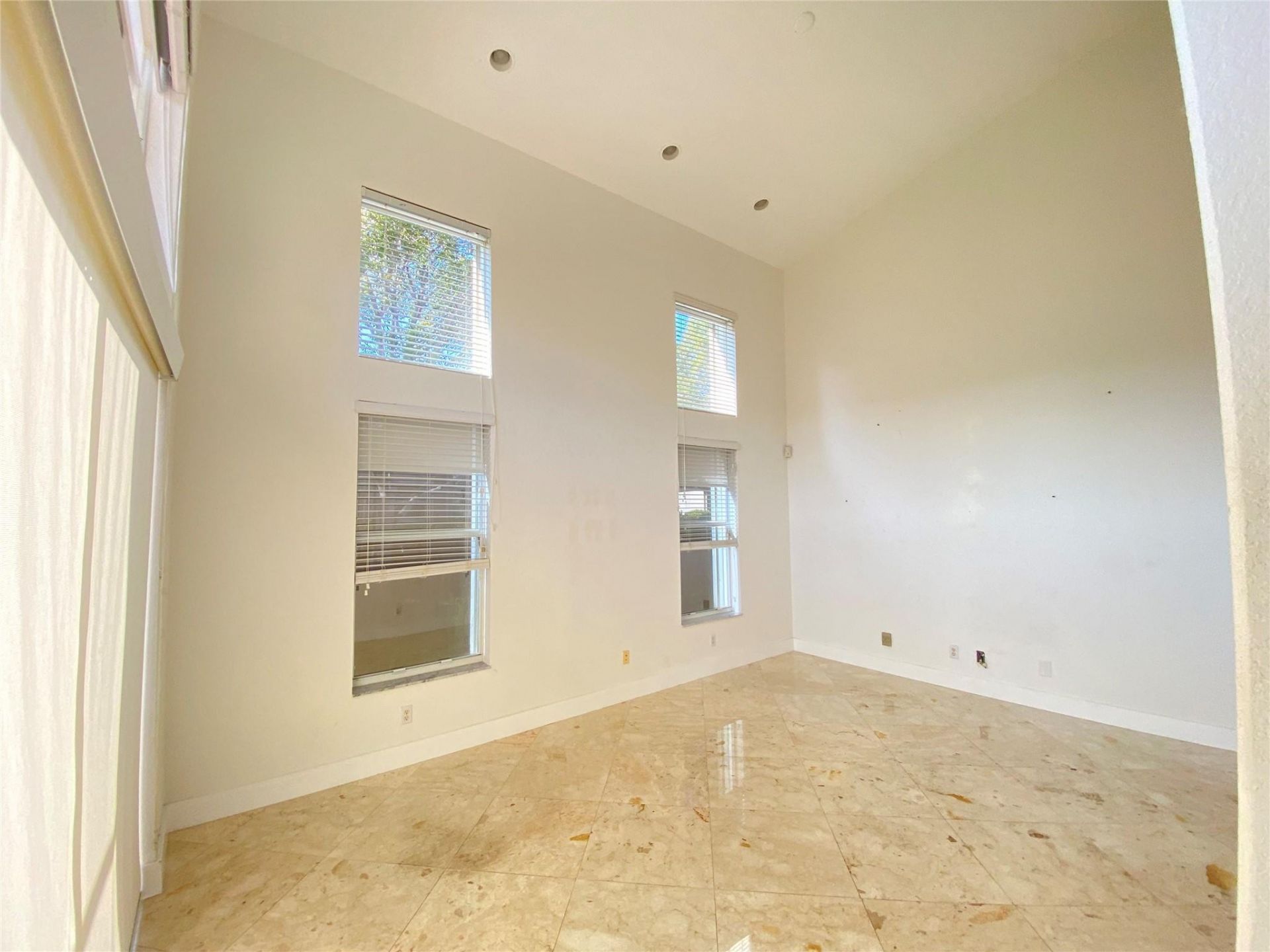 5830 NW 119th Drive, Coral Springs, FL 33076 Photo