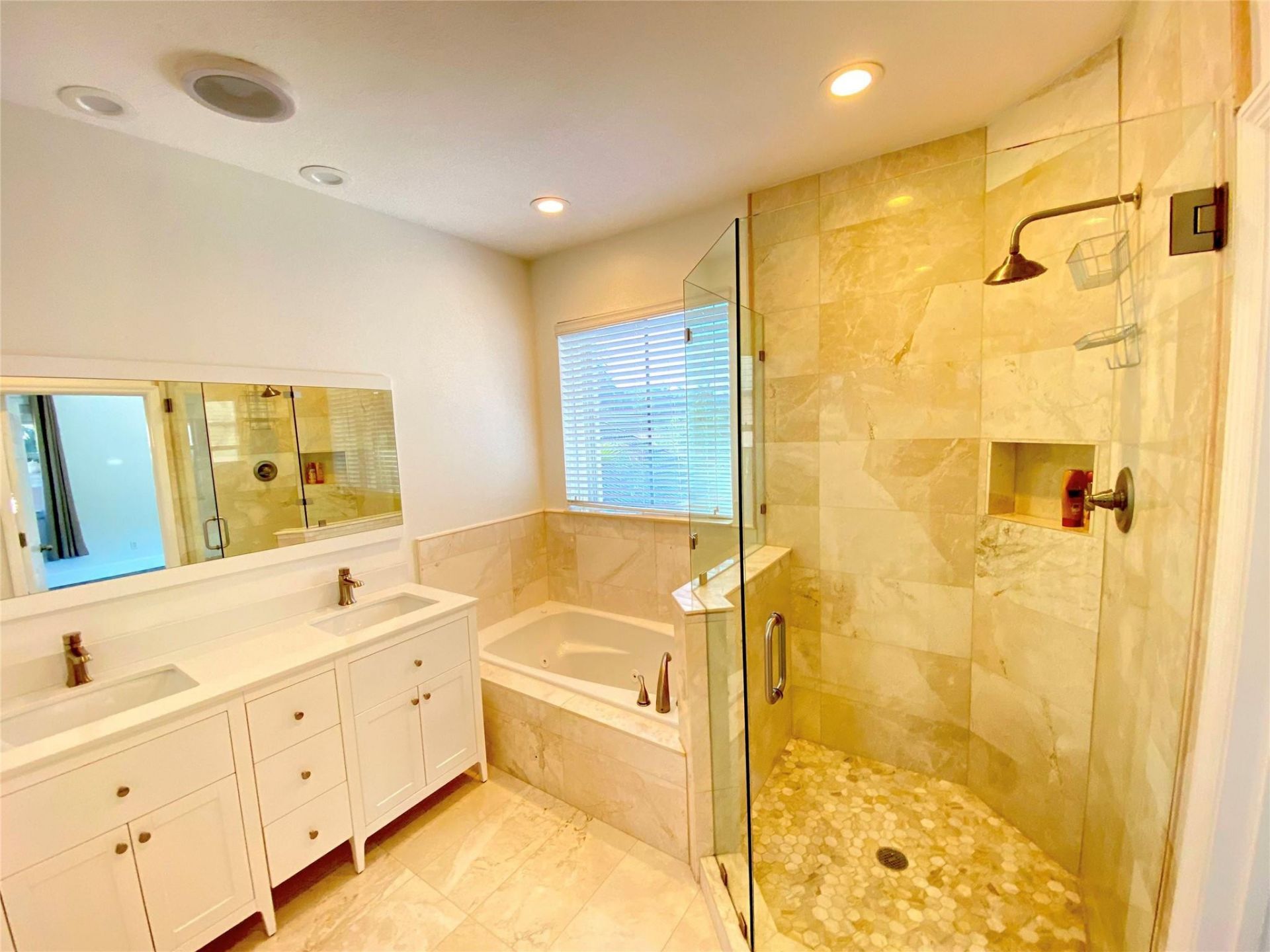 5830 NW 119th Drive, Coral Springs, FL 33076 Photo