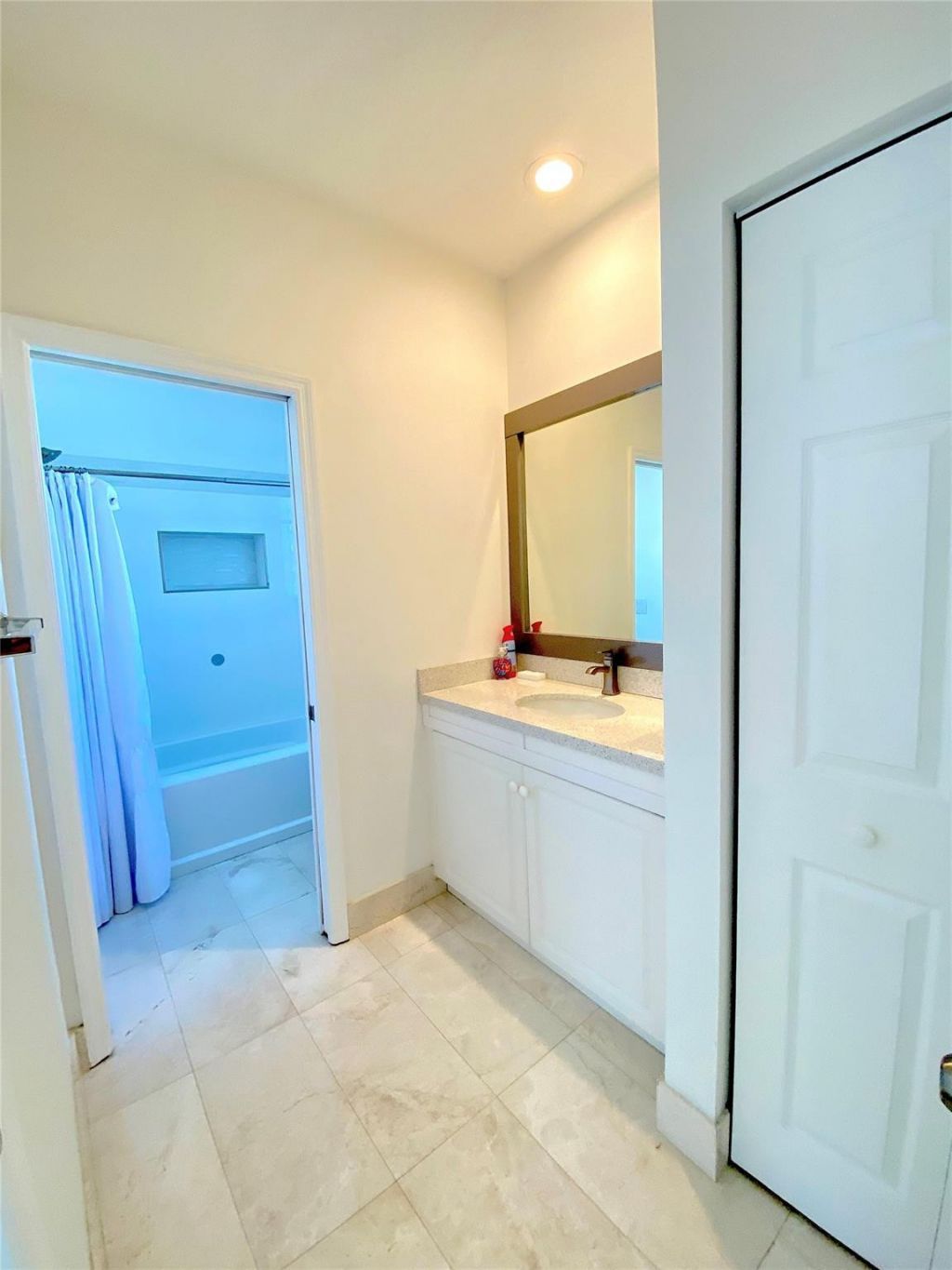 5830 NW 119th Drive, Coral Springs, FL 33076 Photo