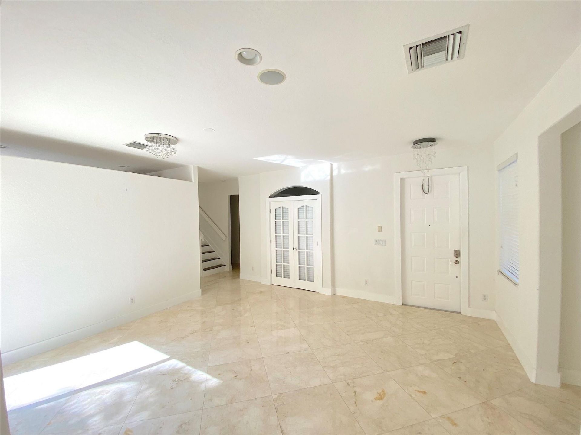 5830 NW 119th Drive, Coral Springs, FL 33076 Photo