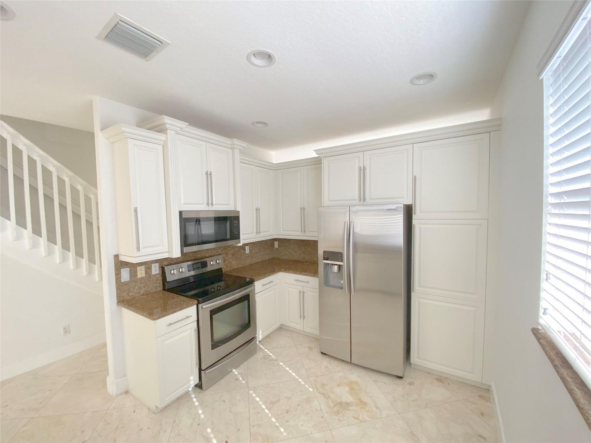 5830 NW 119th Drive, Coral Springs, FL 33076 Photo