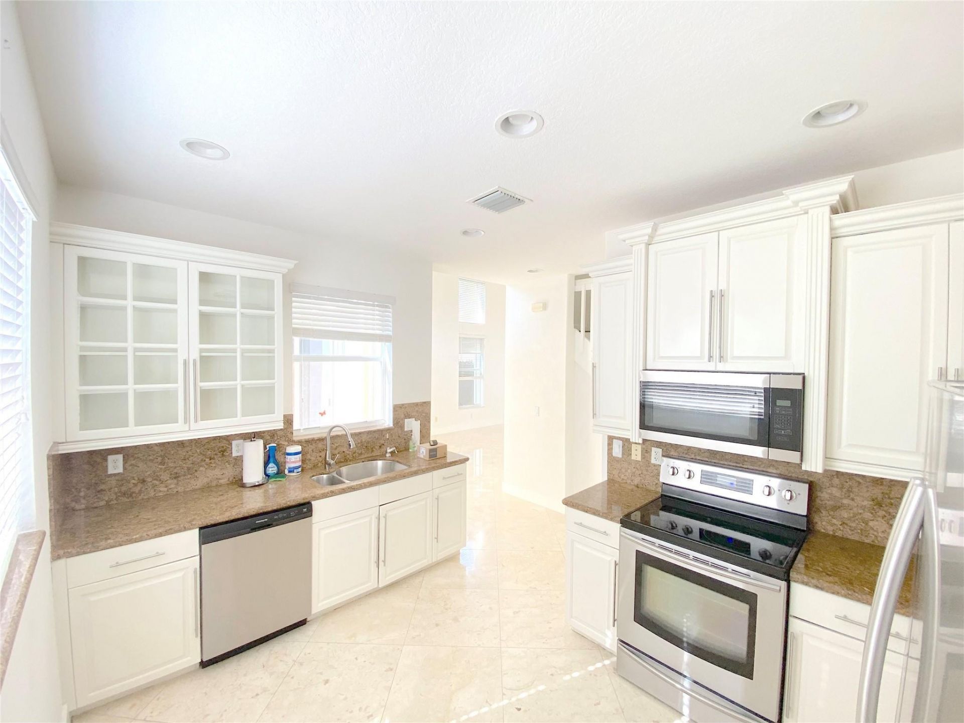 5830 NW 119th Drive, Coral Springs, FL 33076 Photo