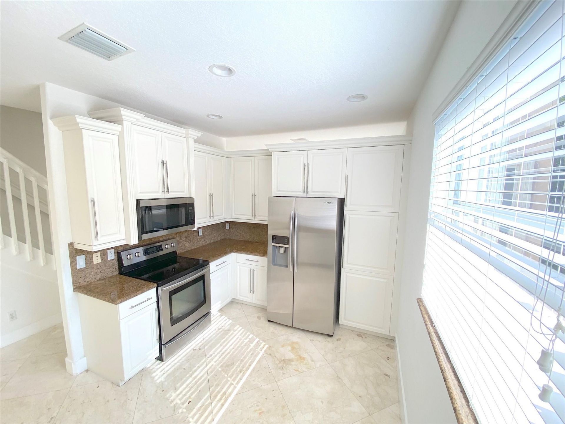 5830 NW 119th Drive, Coral Springs, FL 33076 Photo