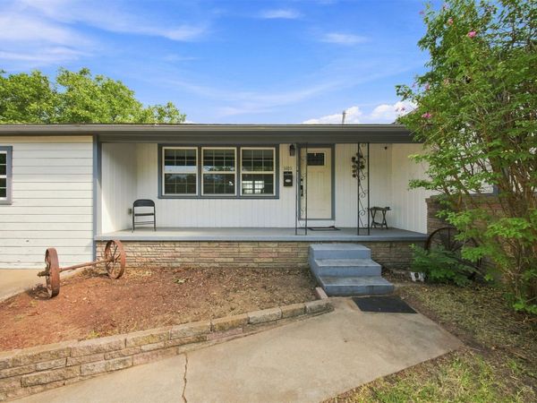 1408 E Cherry Street E, Cushing, OK 74023