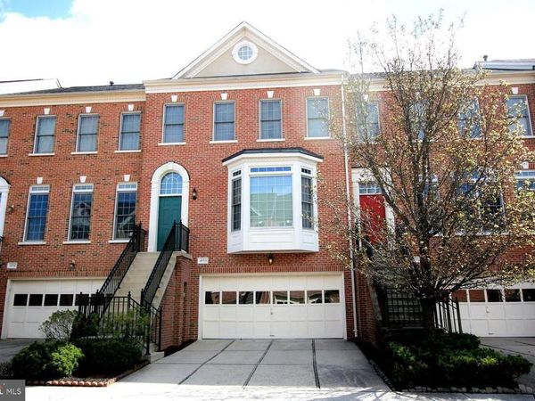 4553 FAIR VALLEY DRIVE , FAIRFAX, VA 22033