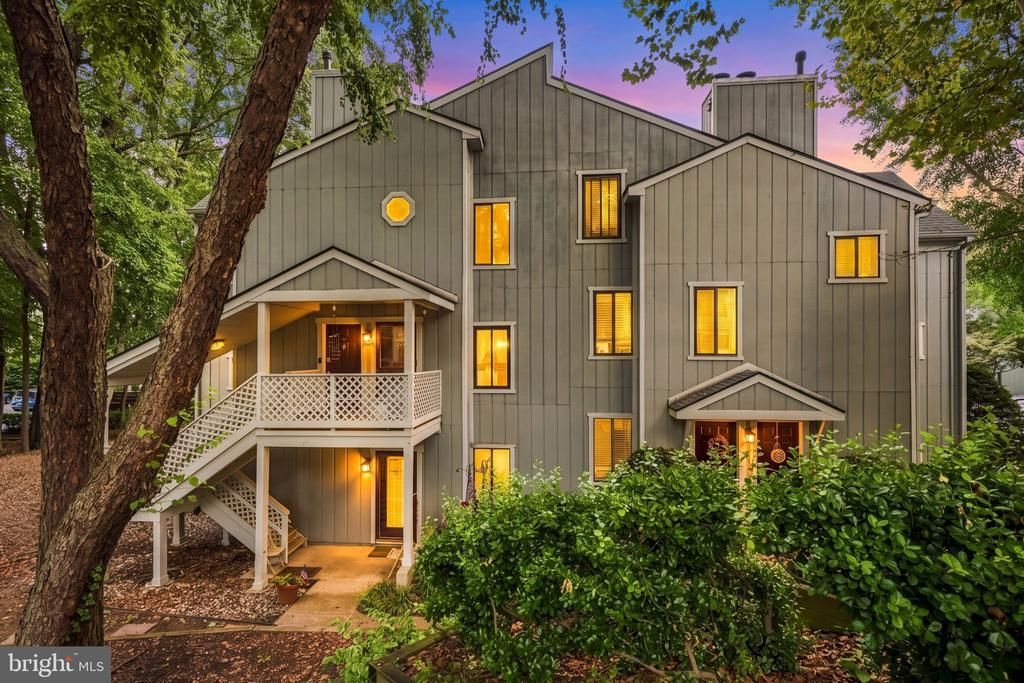 2297 Hunters Run Drive, Unit 2297, Reston, VA 20191 Main Photo