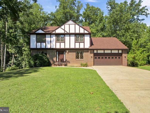 9 DERBY DRIVE, FREDERICKSBURG, VA 22405