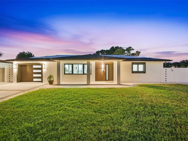 6013 45TH AVENUE N, KENNETH CITY, FL 33709