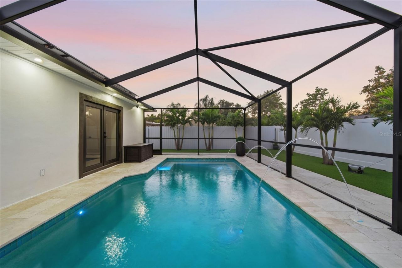 6013 45th Avenue N, Kenneth City, FL 33709 Photo