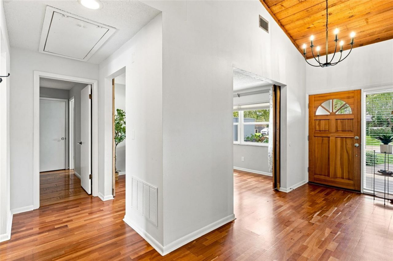 2555 Sweetgum Way W, Clearwater, FL 33761 Photo