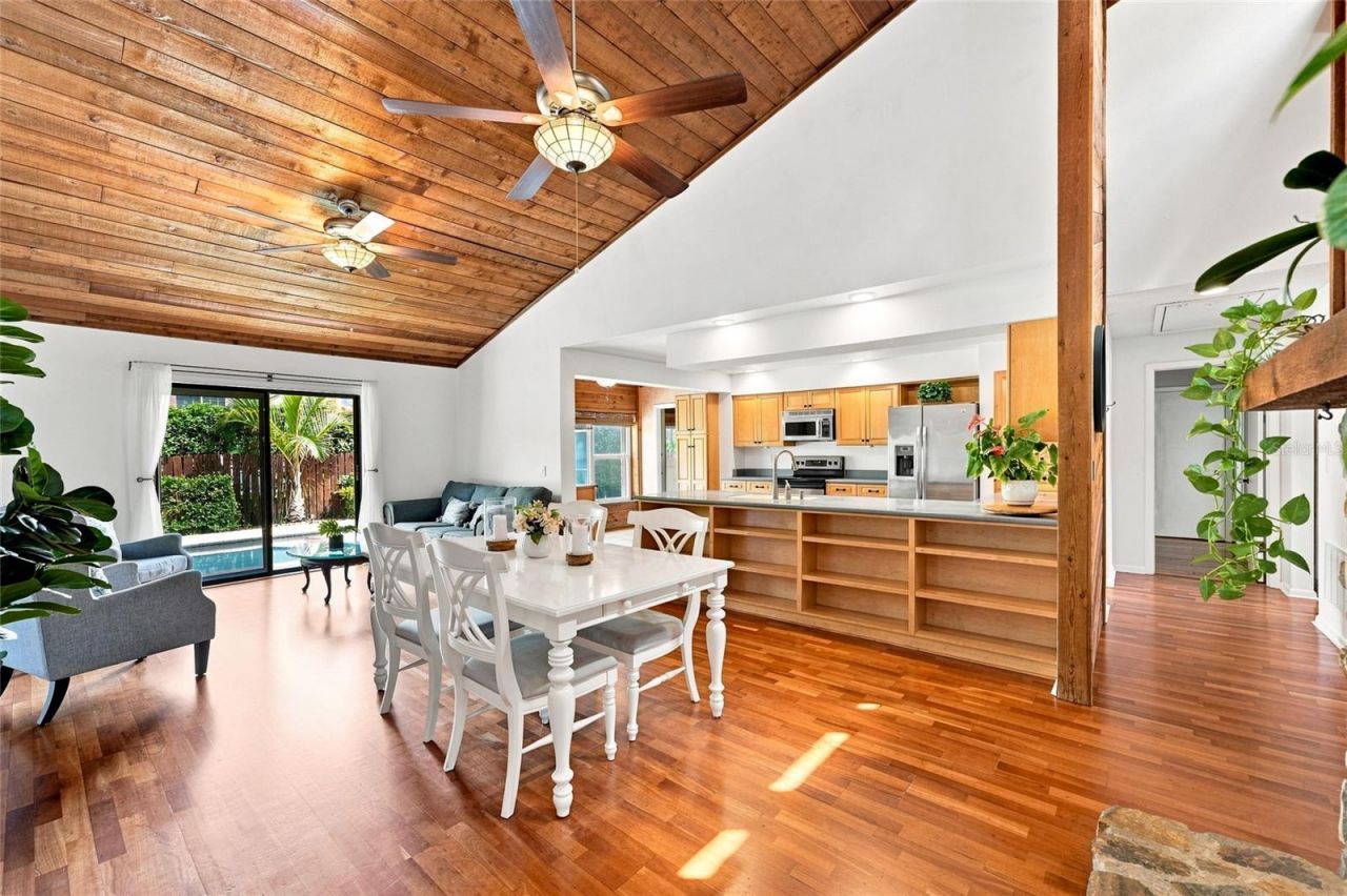 2555 Sweetgum Way W, Clearwater, FL 33761 Photo