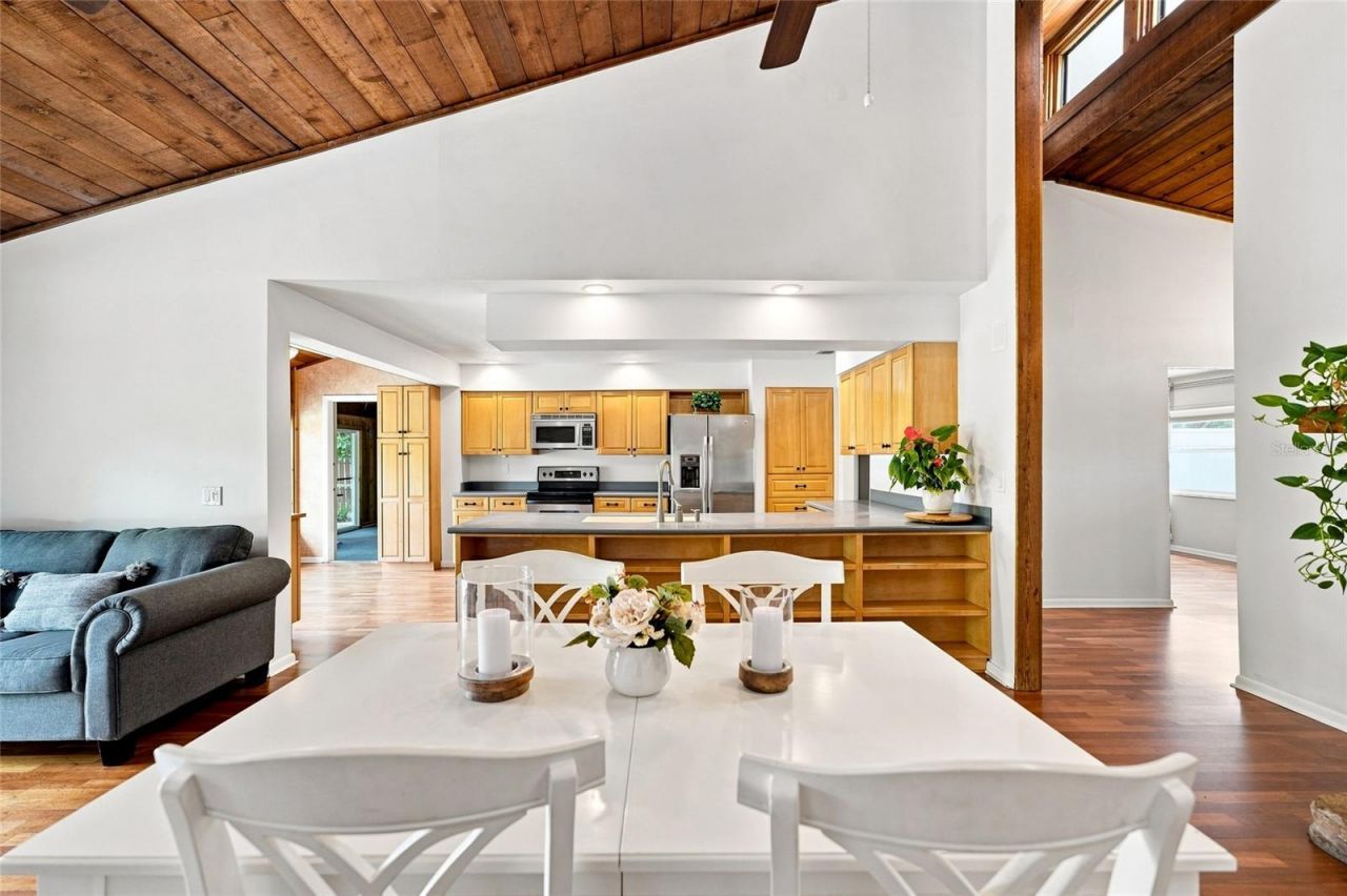 2555 Sweetgum Way W, Clearwater, FL 33761 Photo