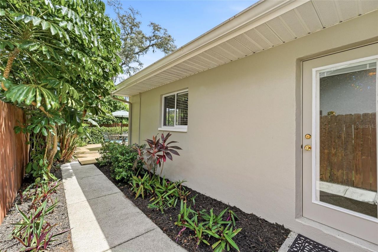 2555 Sweetgum Way W, Clearwater, FL 33761 Photo