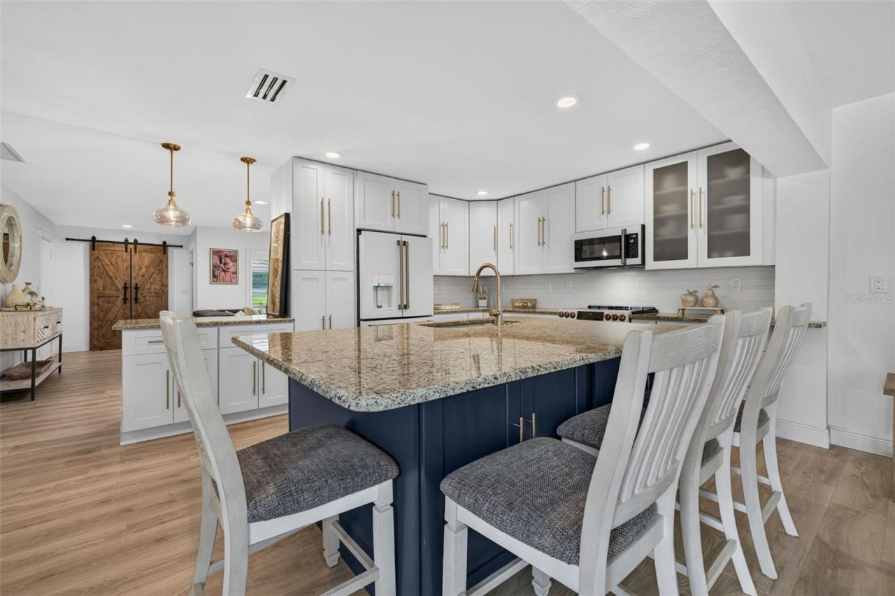 491 79th Avenue Ne, Saint Petersburg, FL 33702 Photo