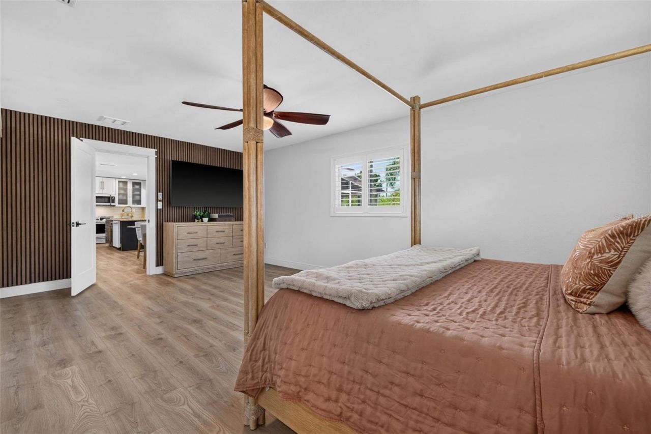 491 79th Avenue Ne, Saint Petersburg, FL 33702 Photo