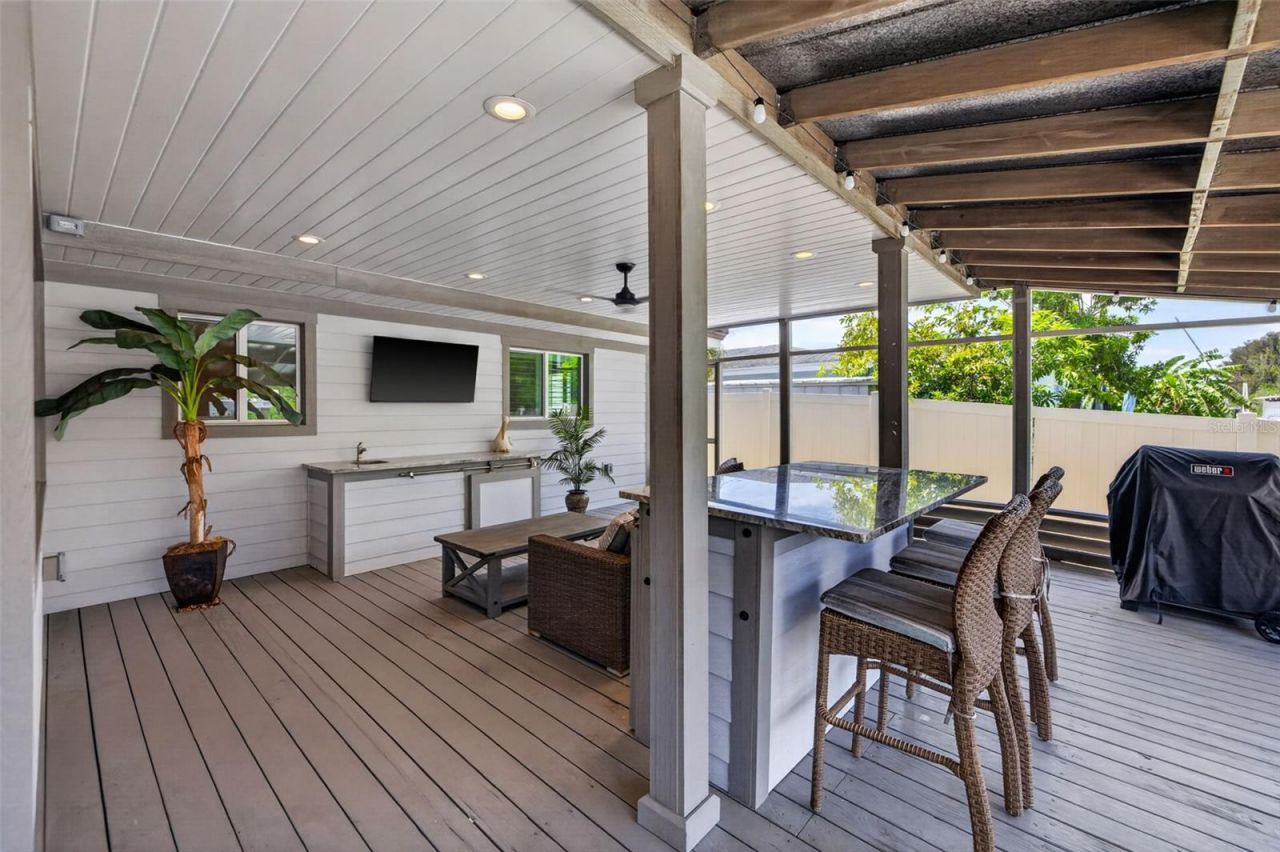 491 79th Avenue Ne, Saint Petersburg, FL 33702 Photo